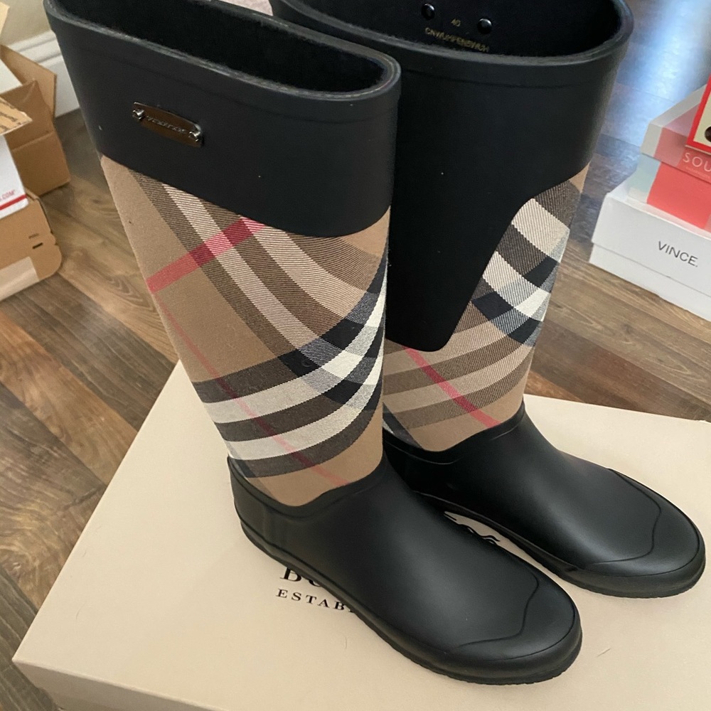 Burberry Clemence Rainboots